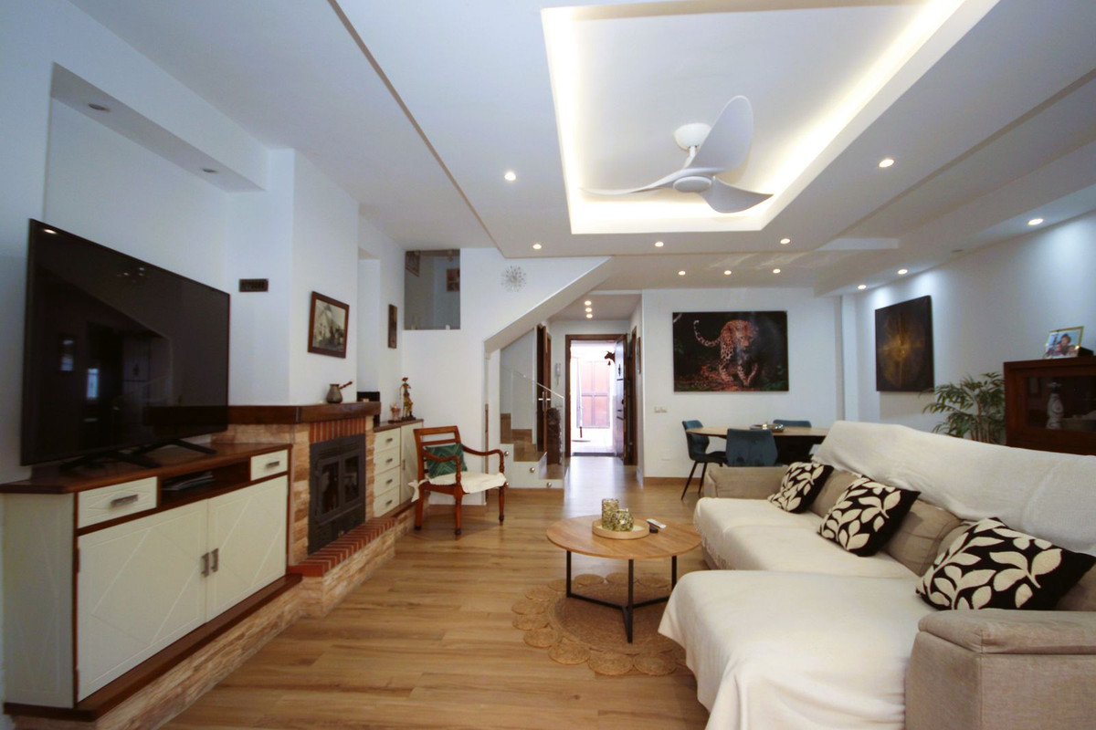 3 bedroom House in Marbella in Marbella - foto 2