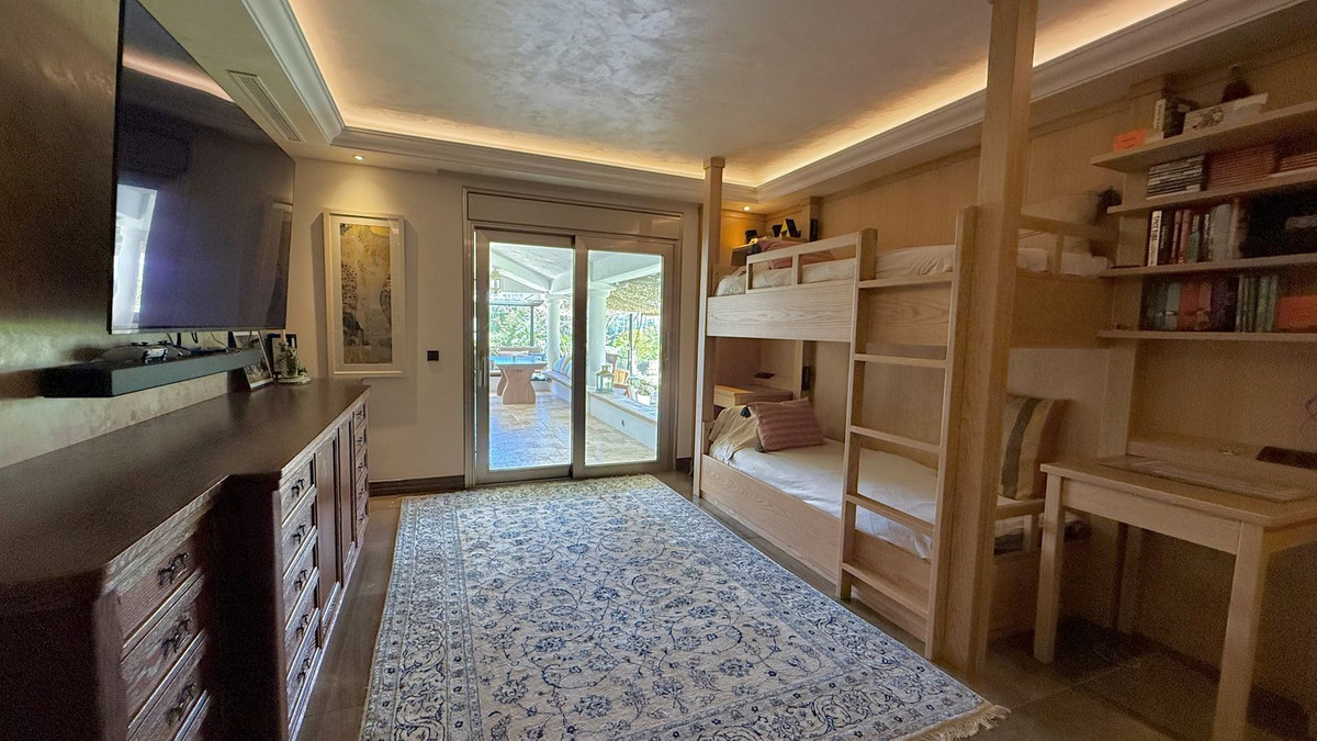 4-slaapkamer villa aan de golfbaan in Linda Vista, San Pedro de Alcántara in San Pedro de Alcántara - foto 20