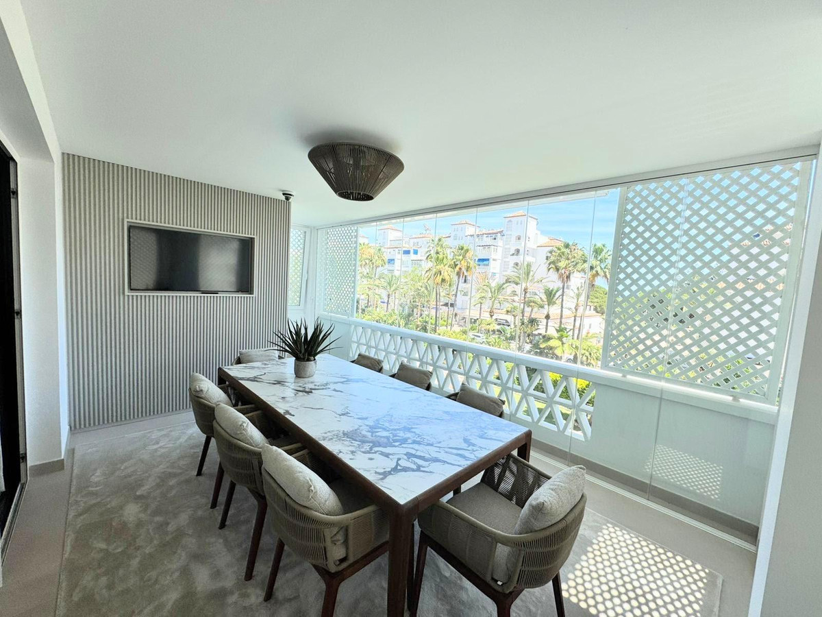 Drie-slaapkamerappartement in Puerto Banús in Puerto Banús - foto 2