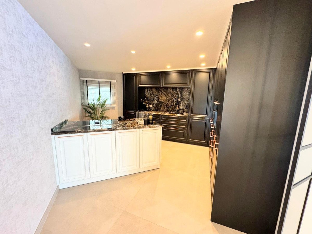 Drie-slaapkamerappartement in Puerto Banús in Puerto Banús - foto 19