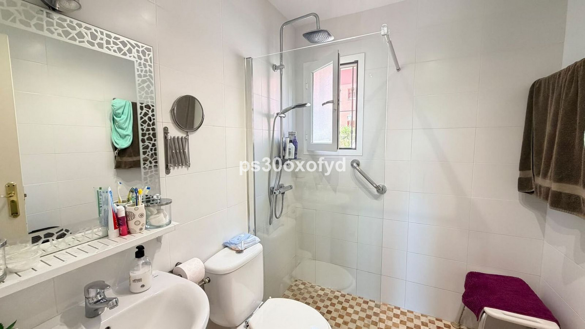 Appartement met 3 slaapkamers in La Duquesa in La Duquesa - foto 9