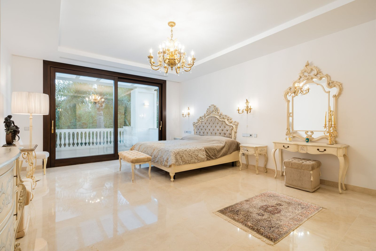 7 bedroom House in Guadalmina Baja in Guadalmina Baja - foto 19