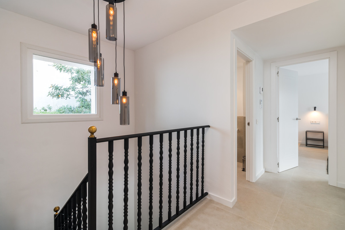 Villa met twee slaapkamers in Istán in Istán - foto 16
