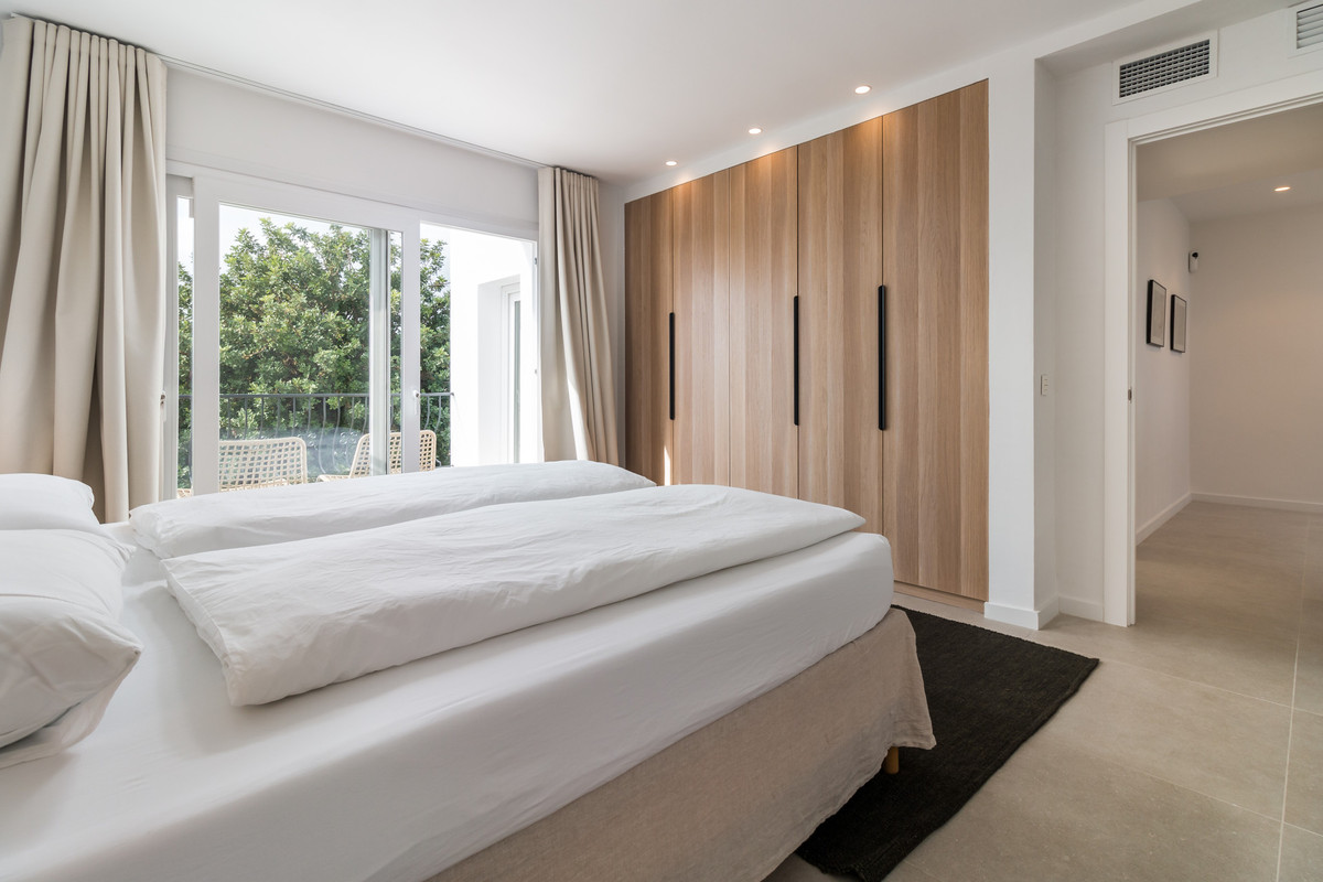 Villa met twee slaapkamers in Istán in Istán - foto 10