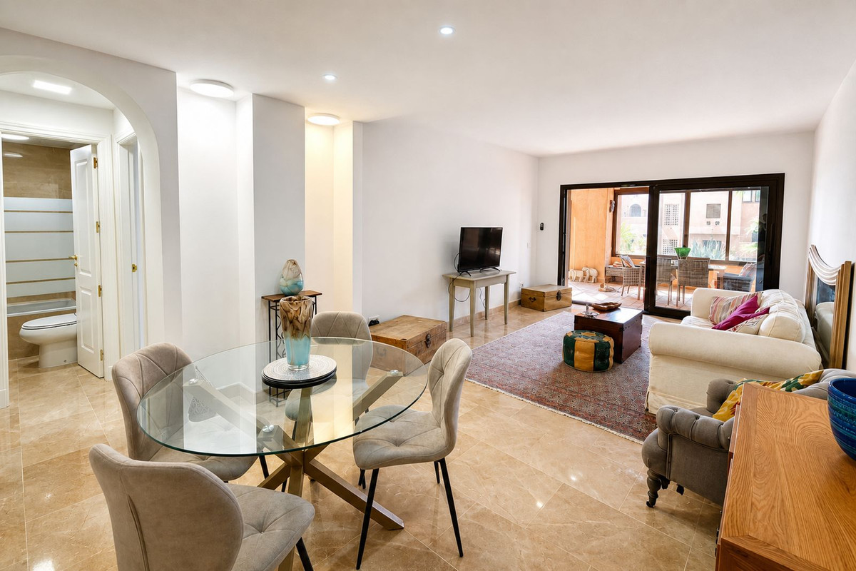 Appartement met 2 slaapkamers in Manilva in Manilva - foto 2