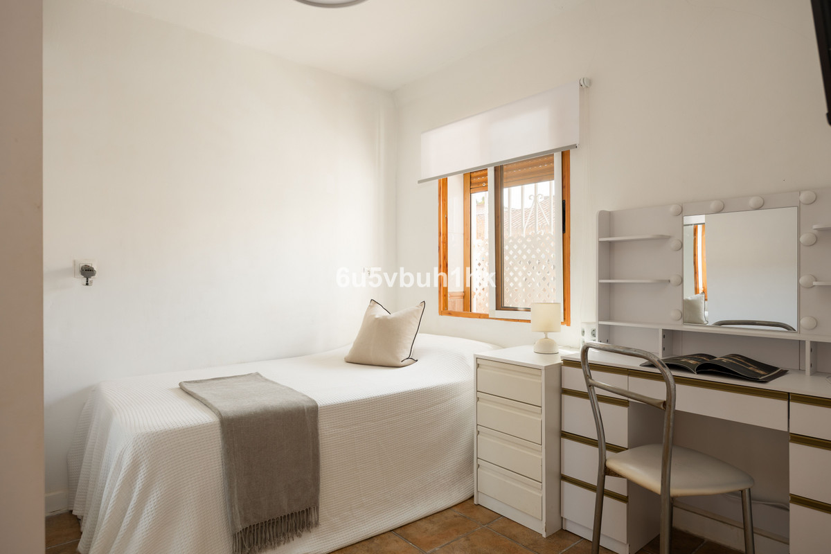 Drie-slaapkamer stadswoning in Málaga in Málaga - foto 11