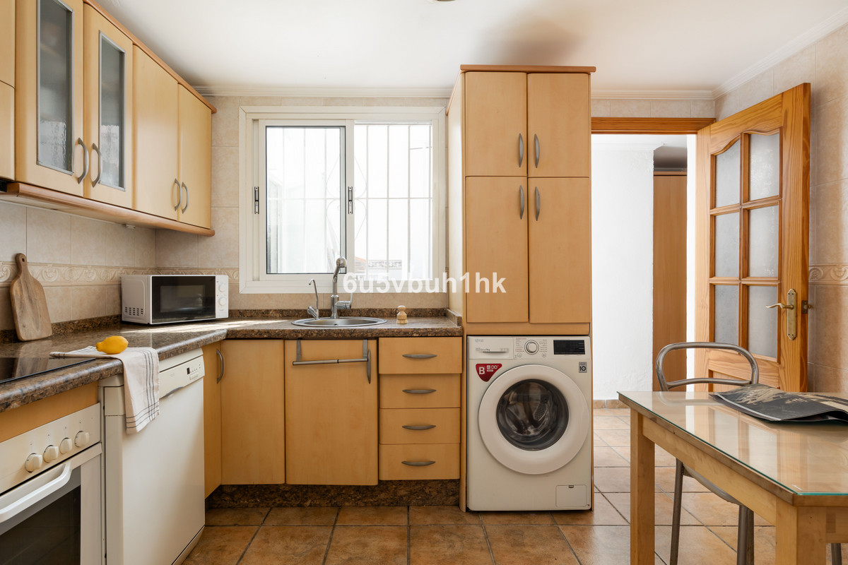 Drie-slaapkamer stadswoning in Málaga in Málaga - foto 13