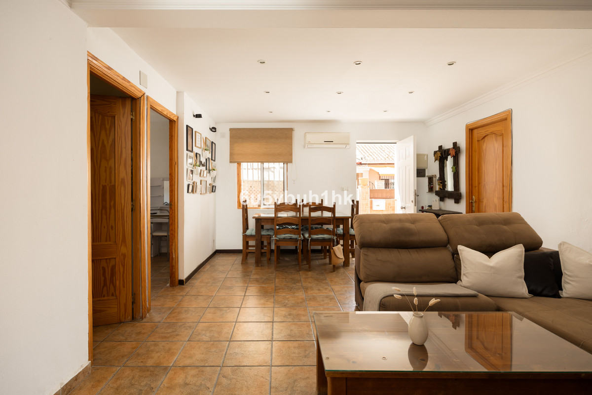 Drie-slaapkamer stadswoning in Málaga in Málaga - foto 6