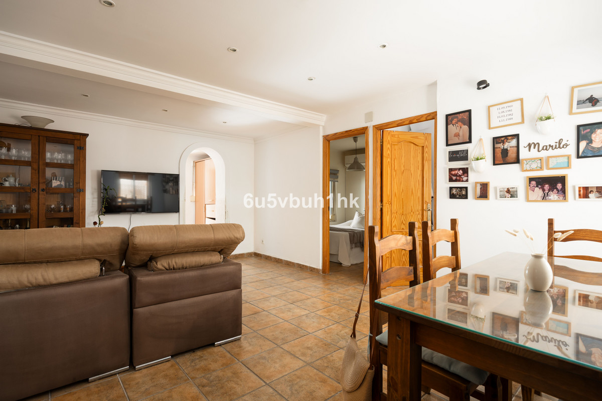 Drie-slaapkamer stadswoning in Málaga in Málaga - foto 7