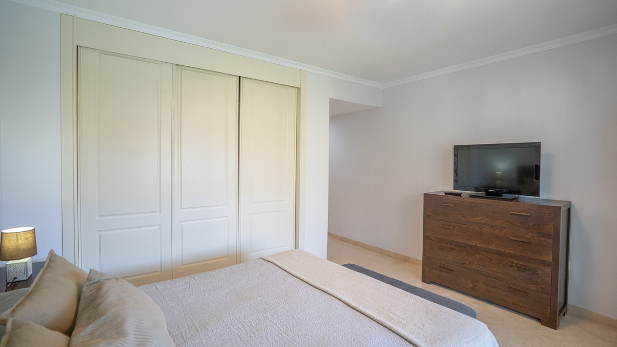 Drie-slaapkamer appartement direct aan de jachthaven in Sotogrande in Sotogrande - foto 7