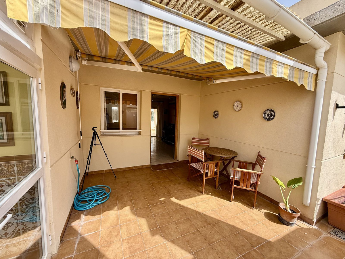 3 bedroom Apartment in Las Lagunas in Las Lagunas - foto 2