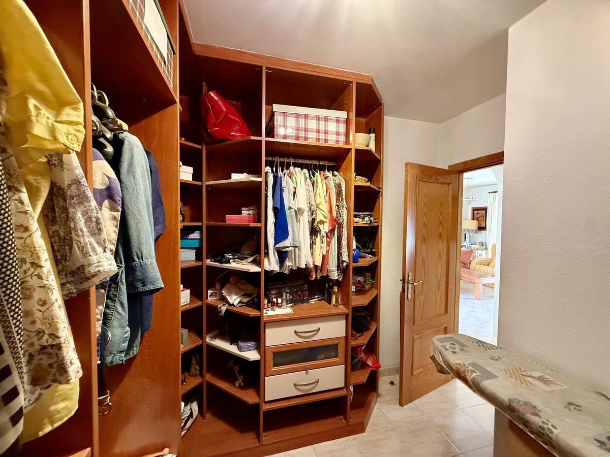 3 bedroom Apartment in Las Lagunas in Las Lagunas - foto 12