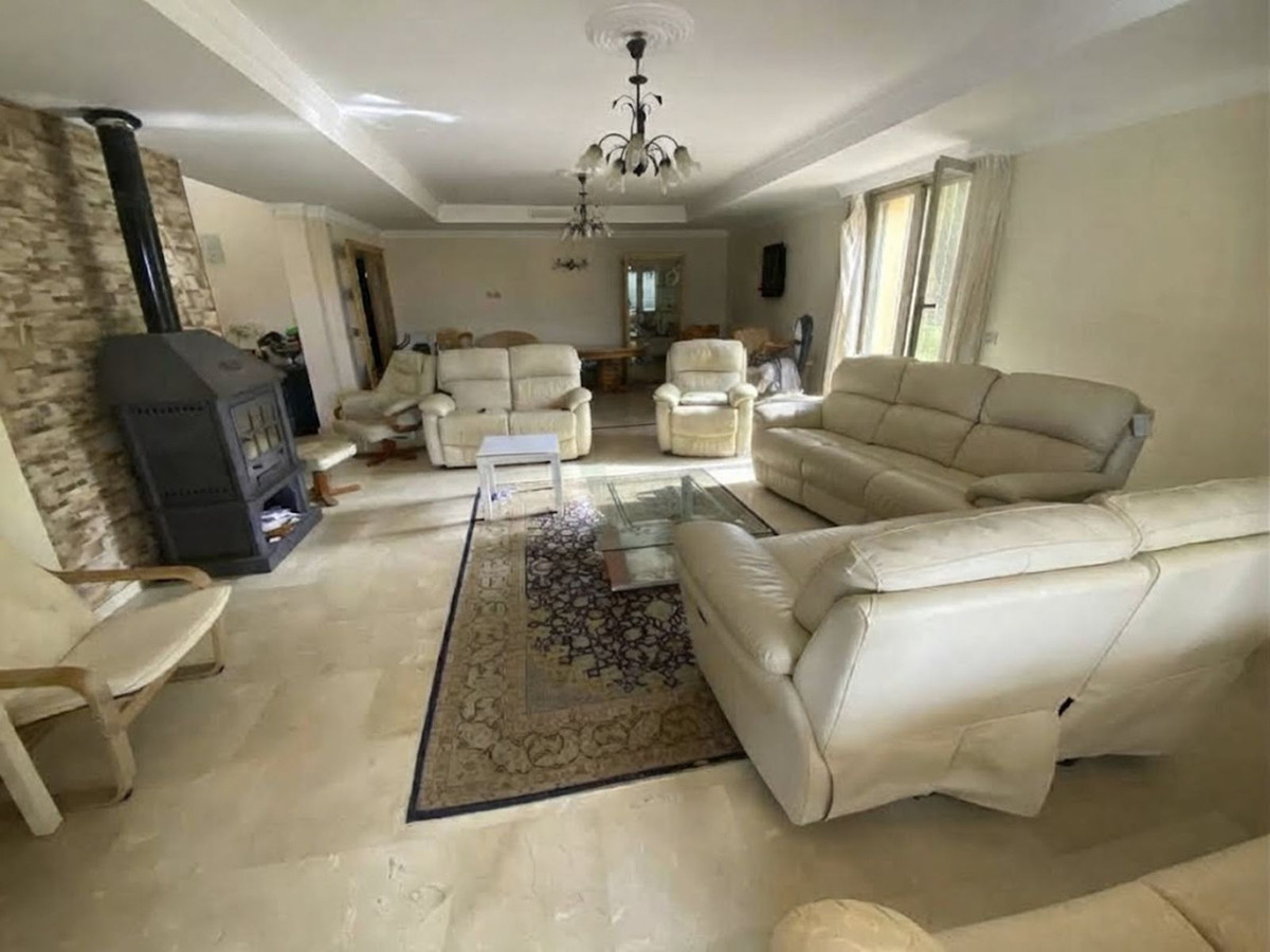 6-slaapkamer villa in Nueva Andalucía in Nueva Andalucía - foto 8