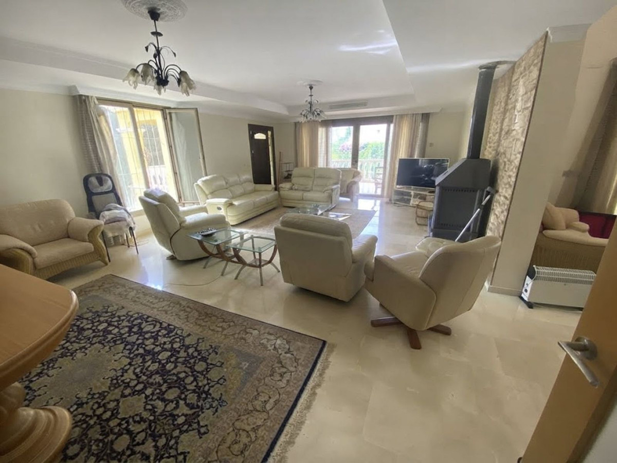 6-slaapkamer villa in Nueva Andalucía in Nueva Andalucía - foto 10
