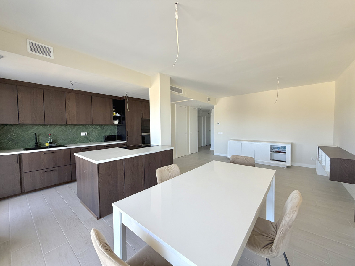 Drie-slaapkamer appartement in Estepona in Estepona - foto 5