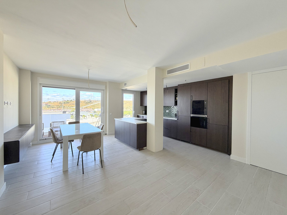 Drie-slaapkamer appartement in Estepona in Estepona - foto 6