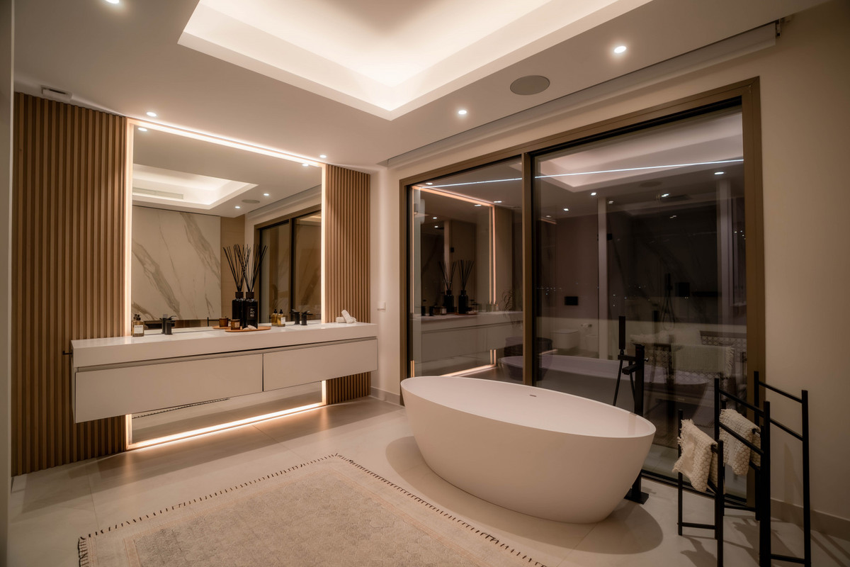 4-slaapkamer villa in Nueva Andalucía in Nueva Andalucía - foto 11