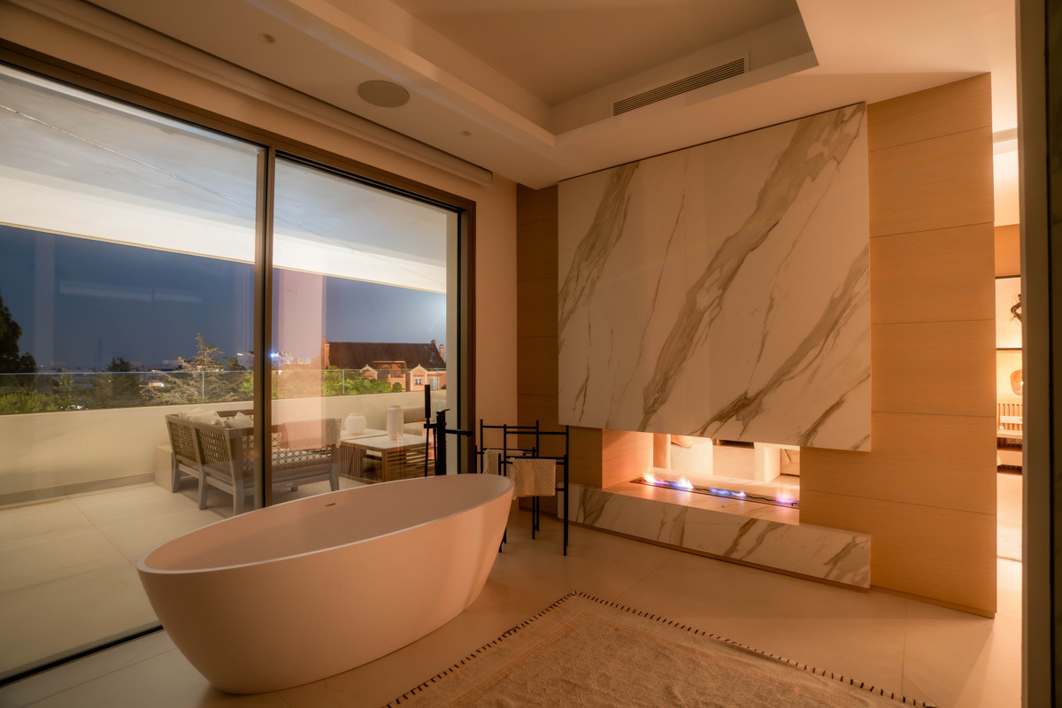 4-slaapkamer villa in Nueva Andalucía in Nueva Andalucía - foto 12