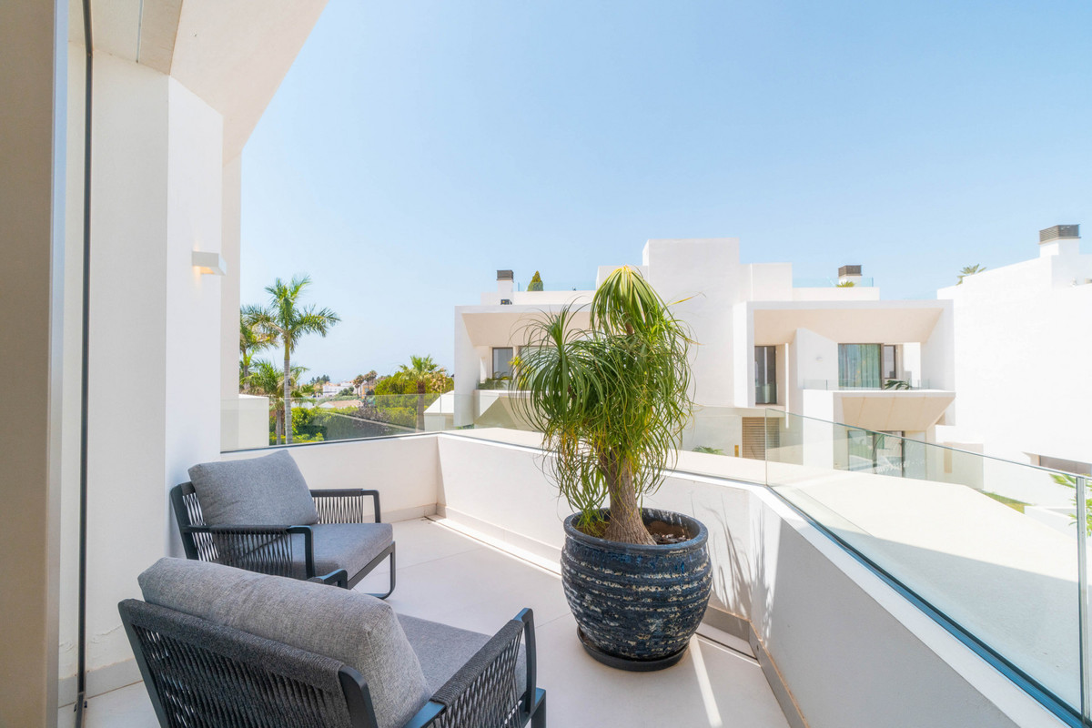 4-slaapkamer villa in Nueva Andalucía in Nueva Andalucía - foto 6
