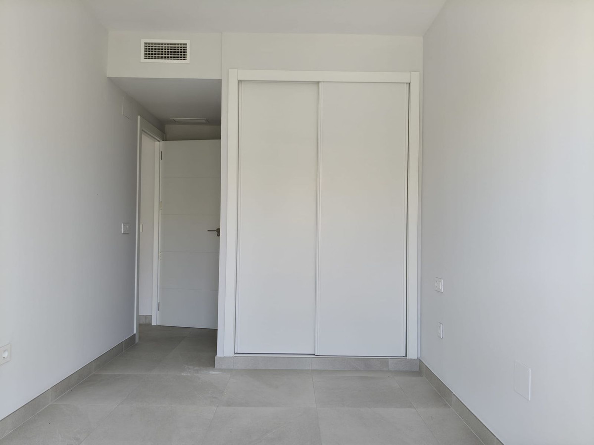 2 bedroom Apartment in Mijas Costa in Mijas Costa - foto 12