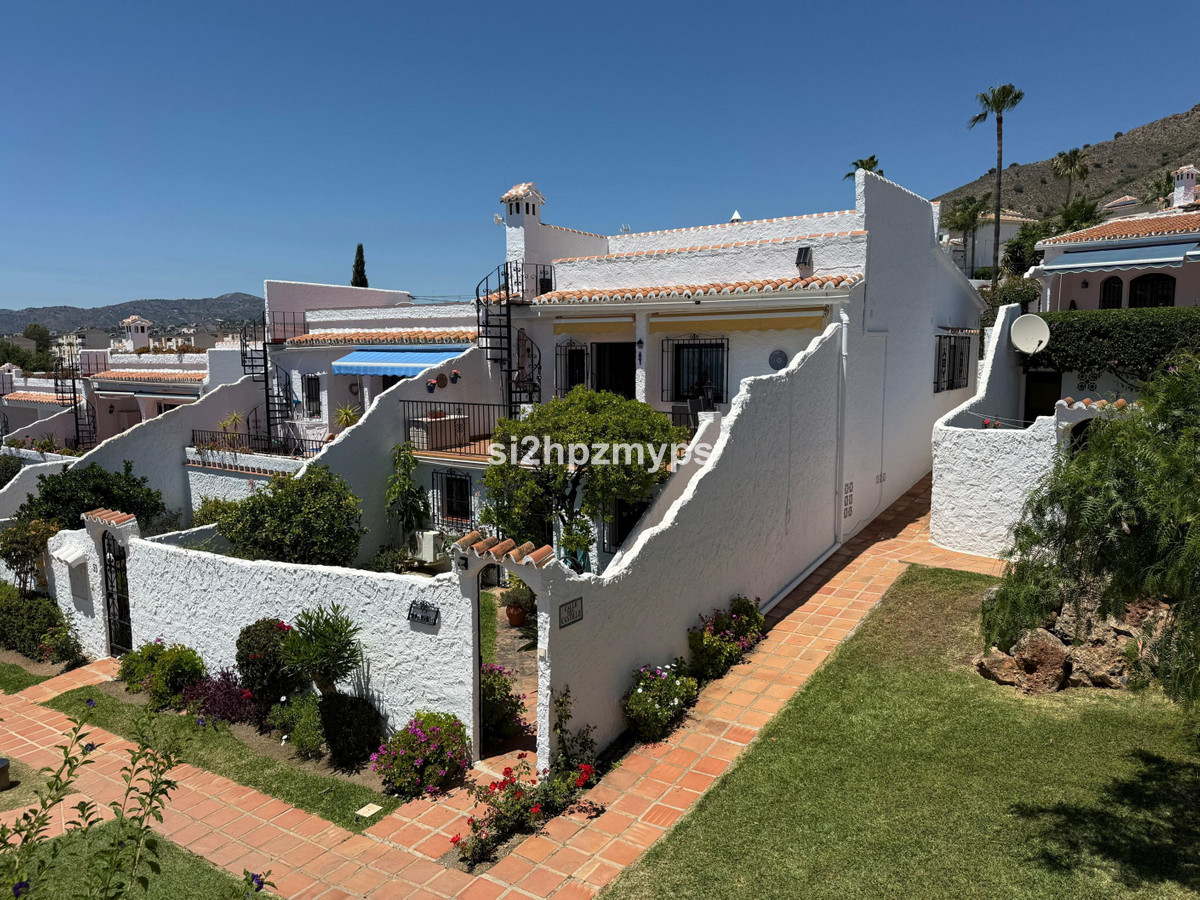 4 bedroom House in Nerja in Nerja - foto 2