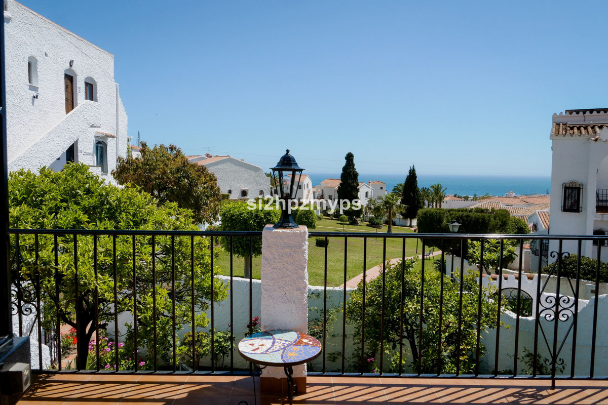 4 bedroom House in Nerja in Nerja - foto 4