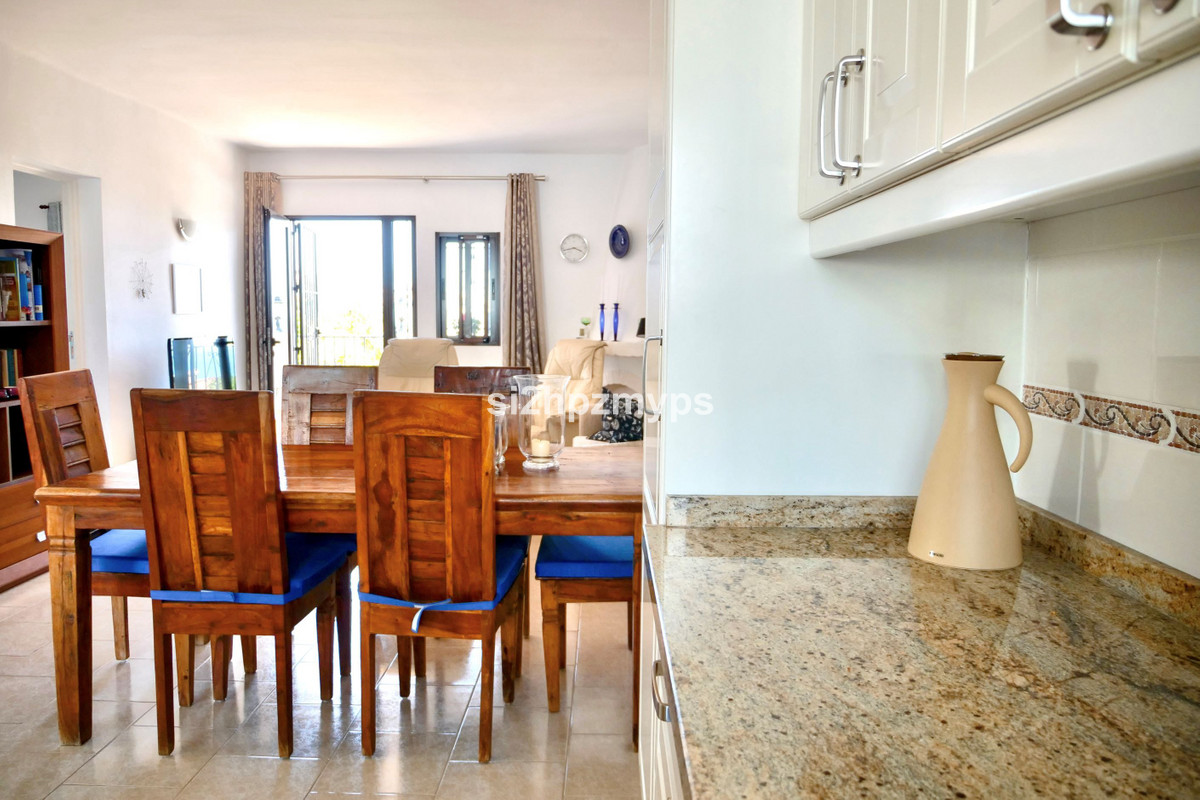 4 bedroom House in Nerja in Nerja - foto 10
