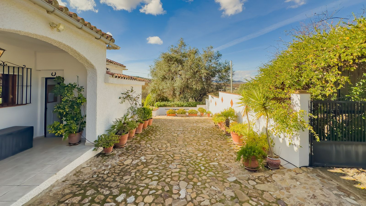 Charmante vrijstaande villa met toeristische verhuurlicentie, privézwembad en uitzicht – Fuente Amarga, Almogía in Almogía - foto 11