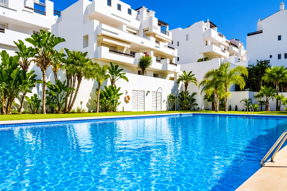 Penthouse met 2 slaapkamers in Estepona in Estepona - foto 16
