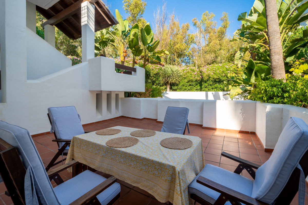 2-slaapkamer appartement aan het strand in Alcazaba Beach, Estepona in Estepona - foto 2