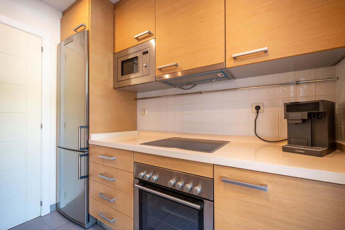 2-slaapkamer appartement aan het strand in Alcazaba Beach, Estepona in Estepona - foto 16