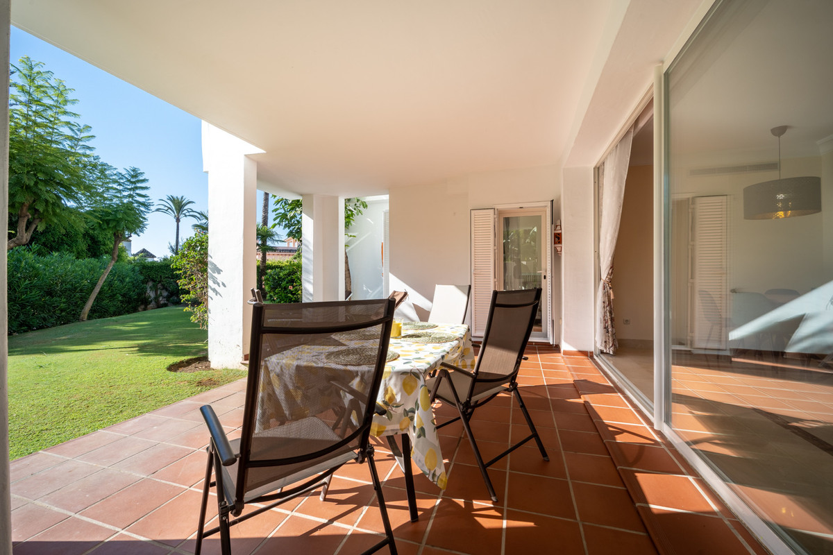 2-slaapkamer appartement aan het strand in Alcazaba Beach, Estepona in Estepona - foto 8