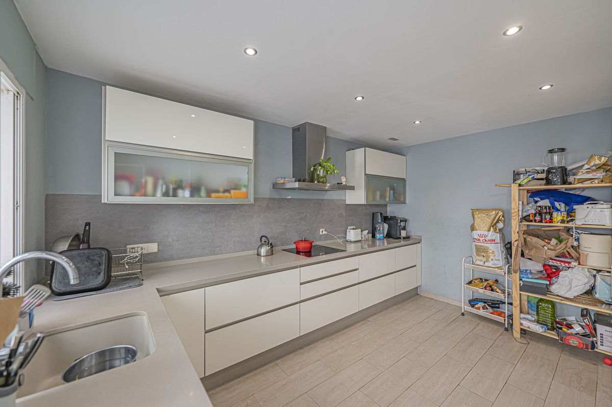 Vier-slaapkamer appartement in Río Real, Marbella in Río Real - foto 18