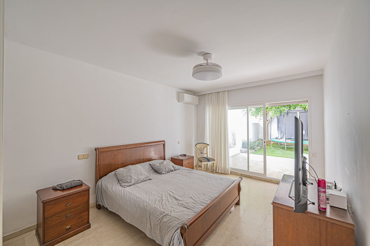 Vier-slaapkamer appartement in Río Real, Marbella in Río Real - foto 5