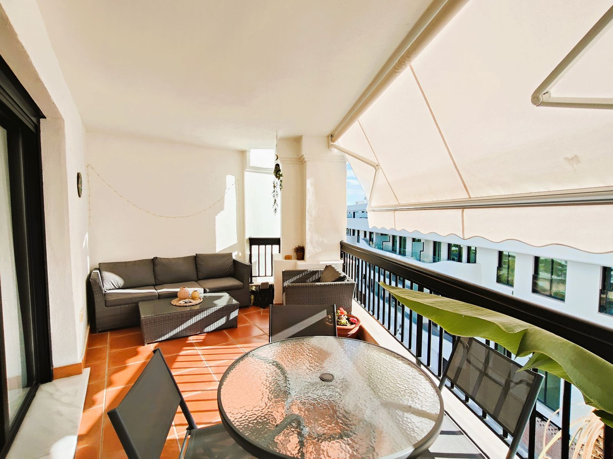 Drie-slaapkamerappartement in San Pedro de Alcántara in San Pedro de Alcántara - foto 2