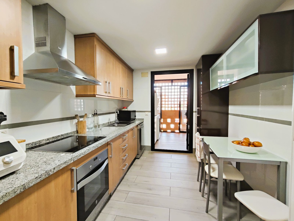 Drie-slaapkamerappartement in San Pedro de Alcántara in San Pedro de Alcántara - foto 11