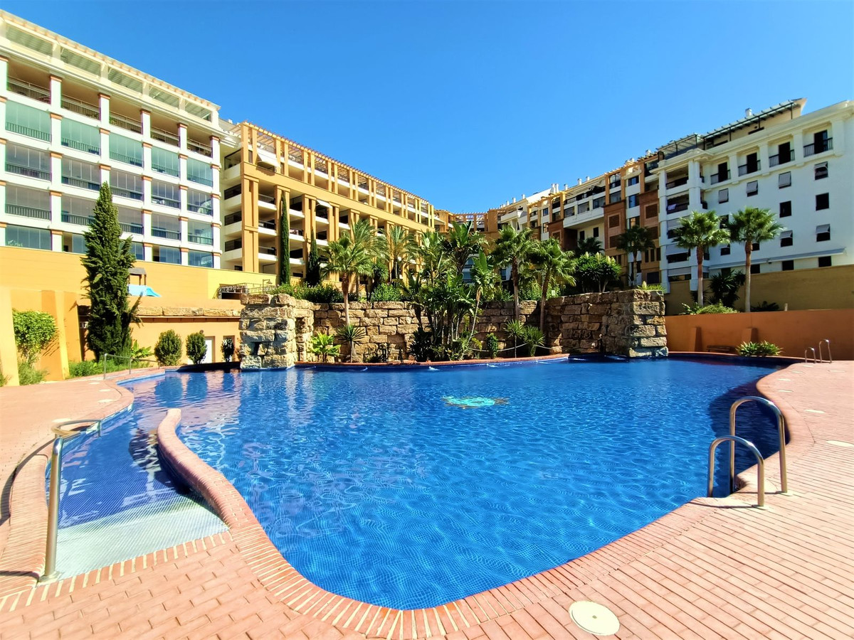 Drie-slaapkamerappartement in San Pedro de Alcántara in San Pedro de Alcántara - foto 3