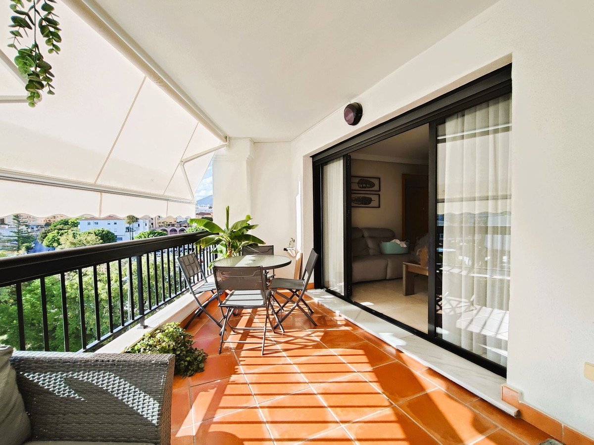 Drie-slaapkamerappartement in San Pedro de Alcántara in San Pedro de Alcántara - foto 4