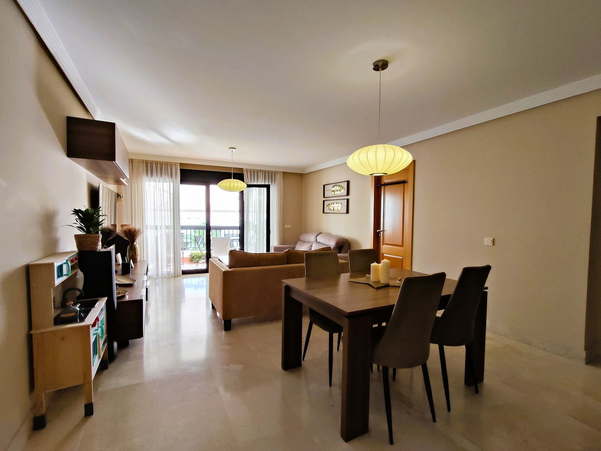 Drie-slaapkamerappartement in San Pedro de Alcántara in San Pedro de Alcántara - foto 6