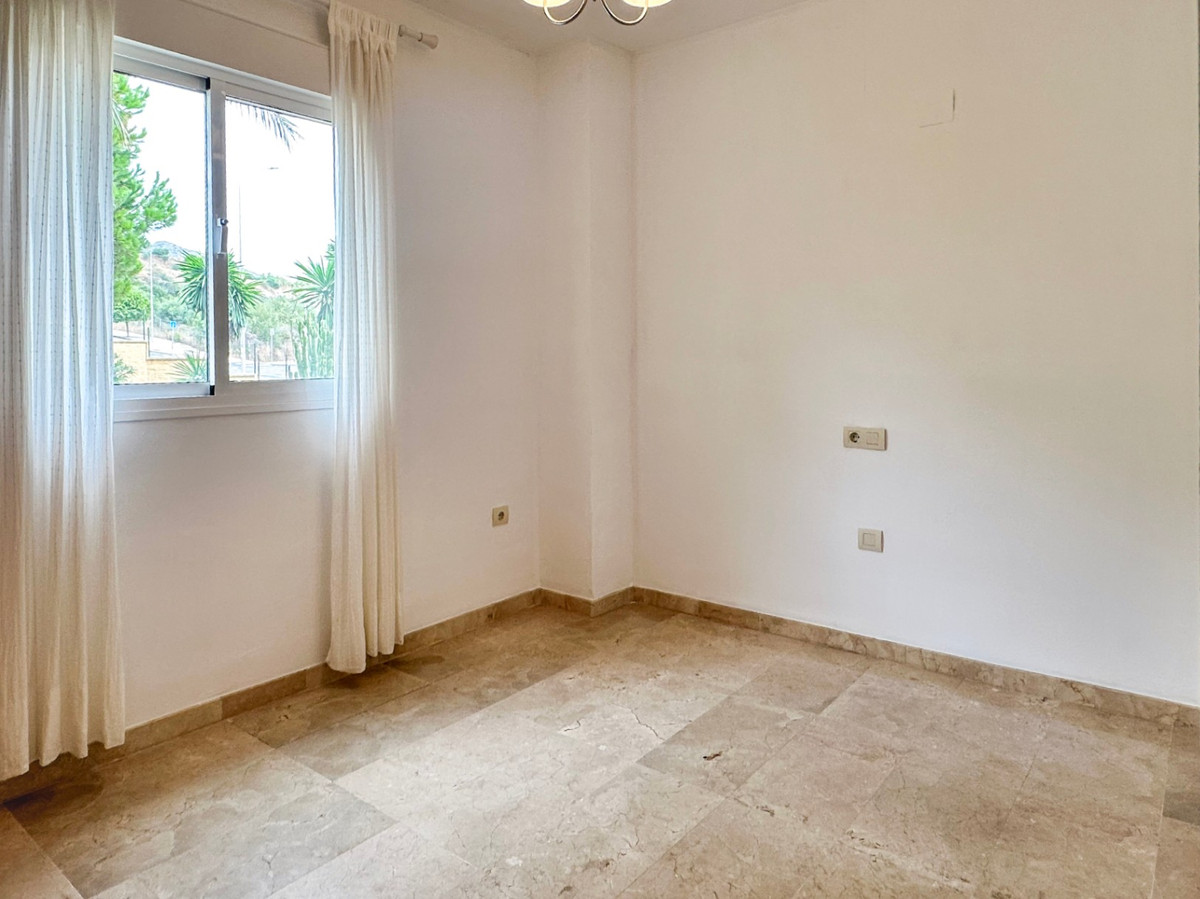 3 bedroom Apartment in Torremolinos in Torremolinos - foto 11