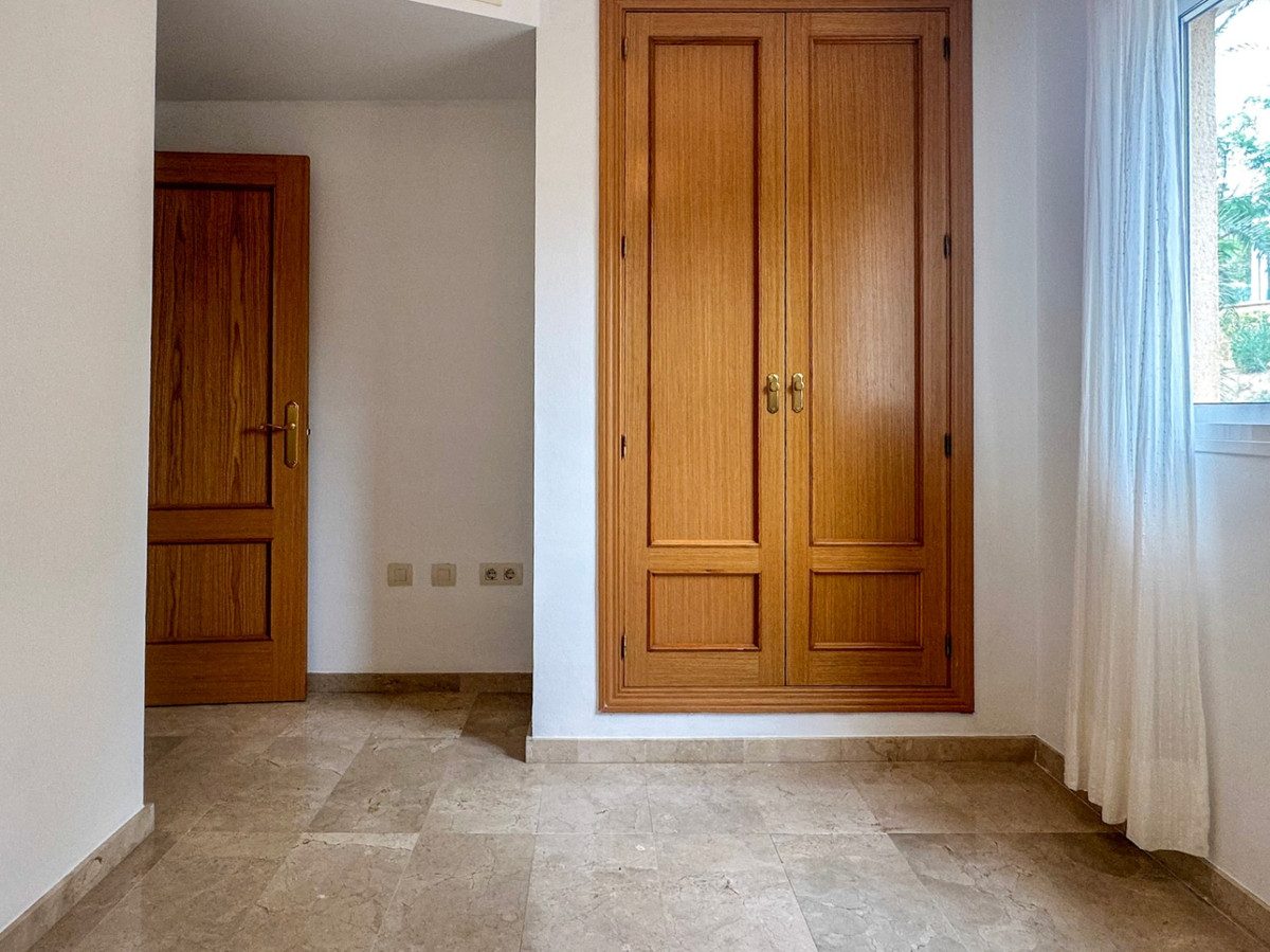 3 bedroom Apartment in Torremolinos in Torremolinos - foto 12