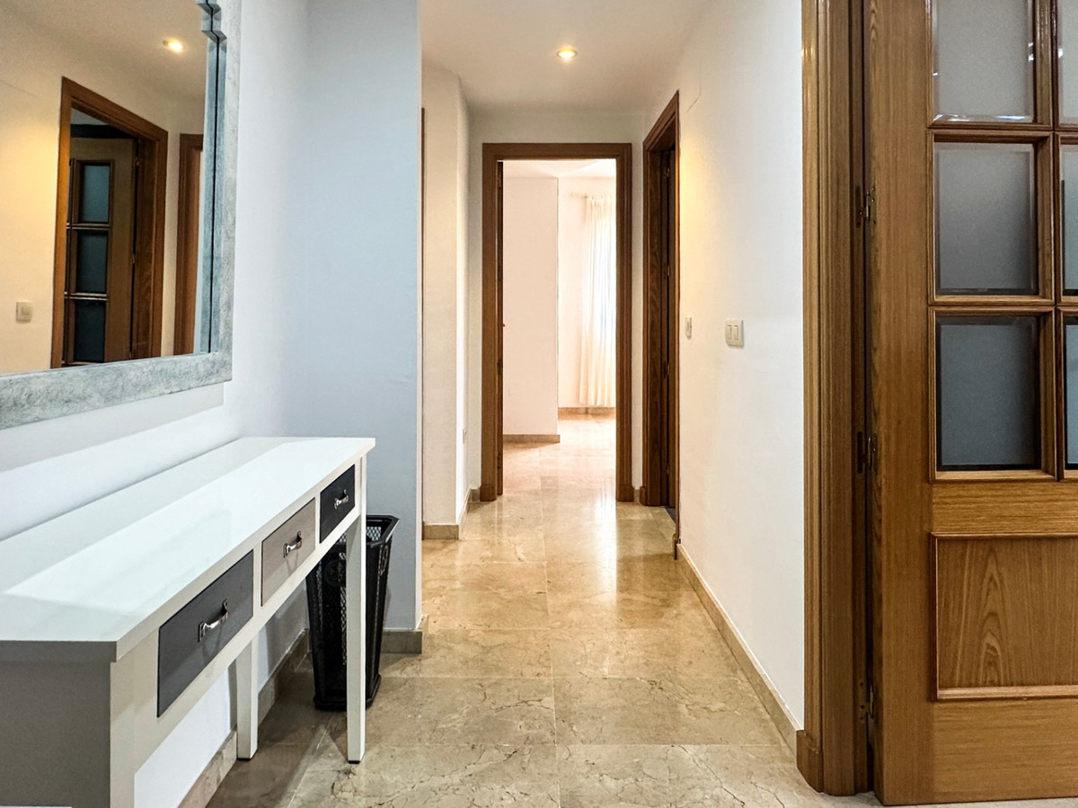 3 bedroom Apartment in Torremolinos in Torremolinos - foto 14