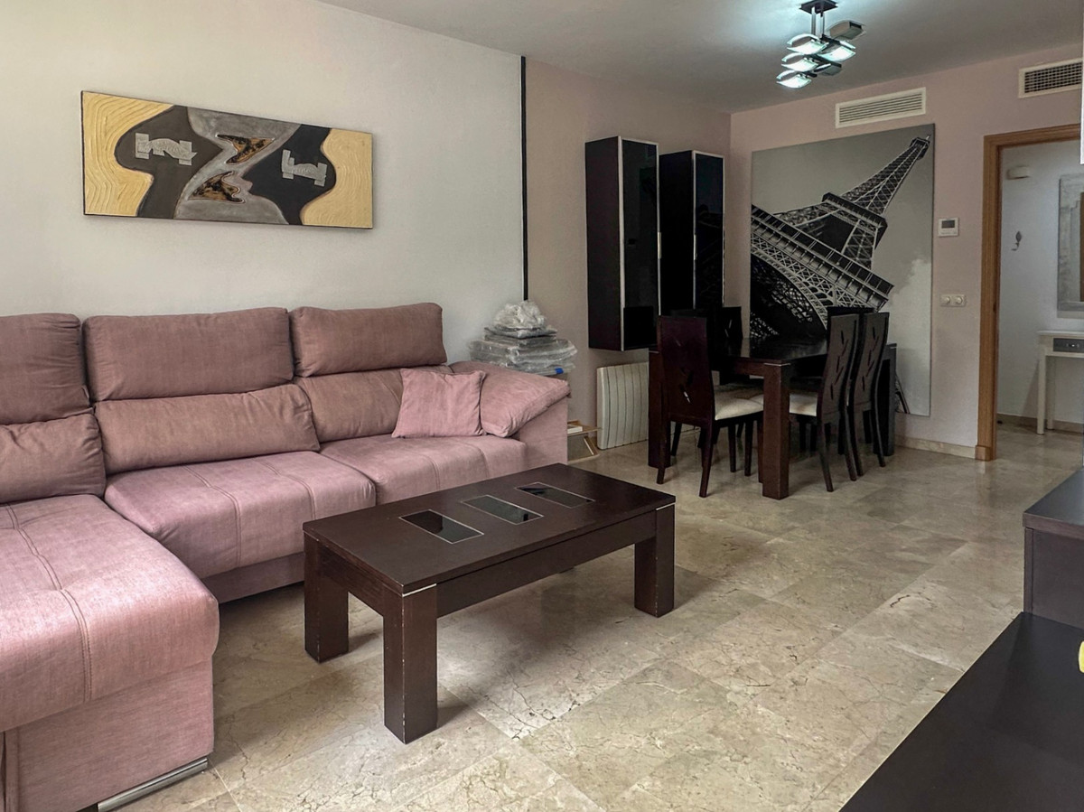 3 bedroom Apartment in Torremolinos in Torremolinos - foto 3