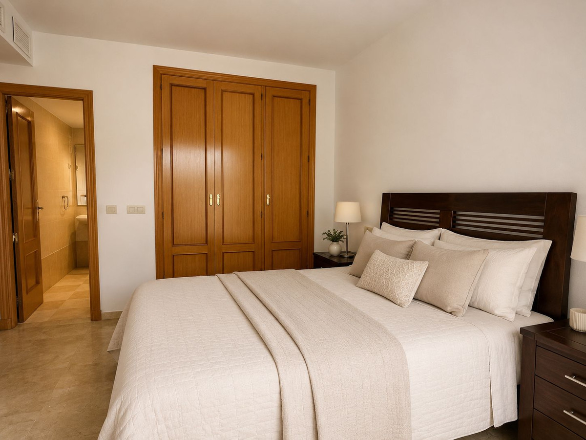 3 bedroom Apartment in Torremolinos in Torremolinos - foto 7