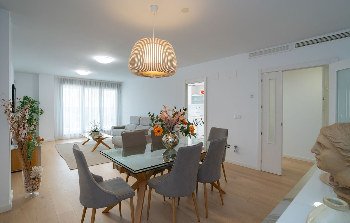 Appartement met 3 slaapkamers in Málaga Este in Málaga Este - foto 6