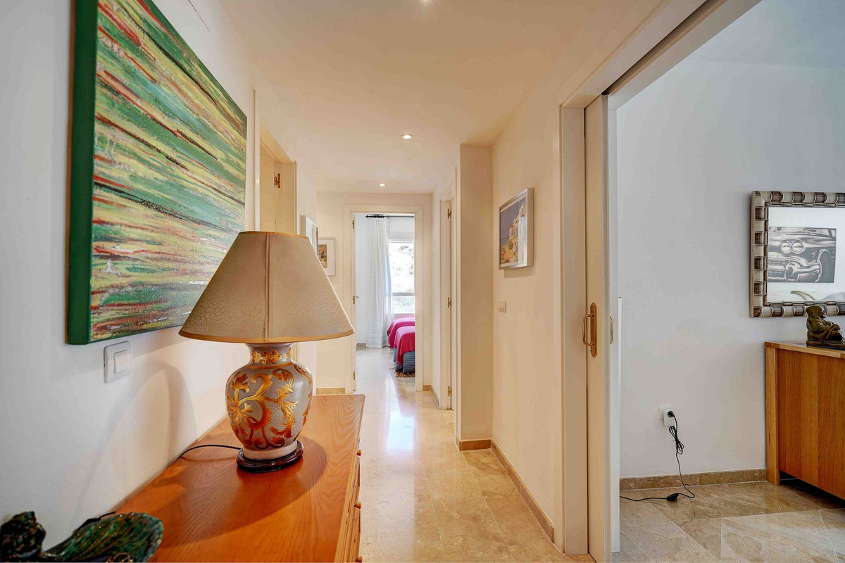 Drie-slaapkamerappartement in Calahonda in Calahonda - foto 13