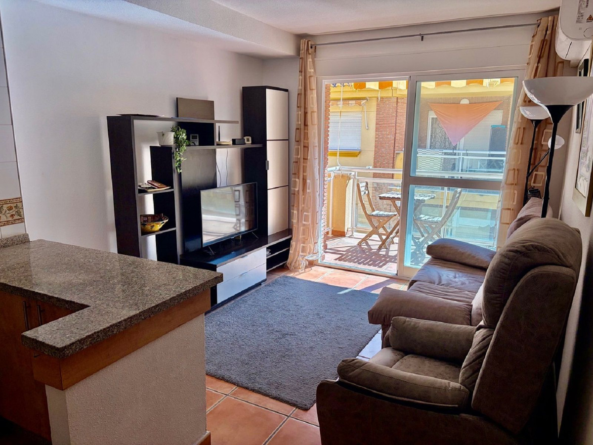 Penthouse met 1 slaapkamer in El Morche met balkon, 30 m² solarium en parkeerplaats in El Morche - foto 3
