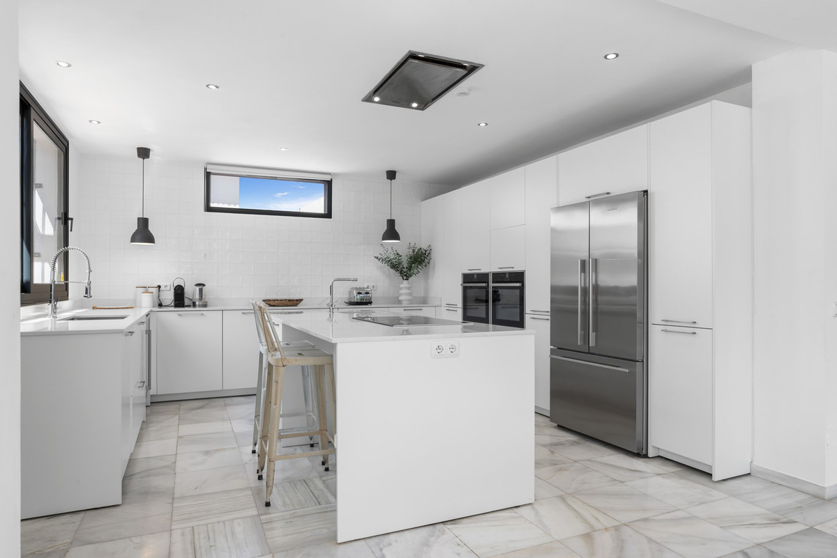 Villa met 6 slaapkamers in Nueva Andalucía, Marbella in Nueva Andalucía - foto 8