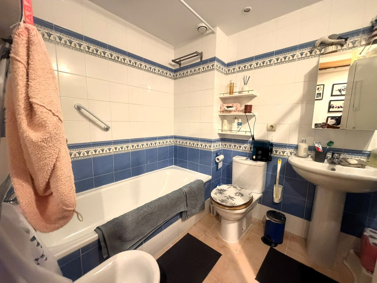 Drie-slaapkamer appartement in Selwo, Málaga in Selwo - foto 20