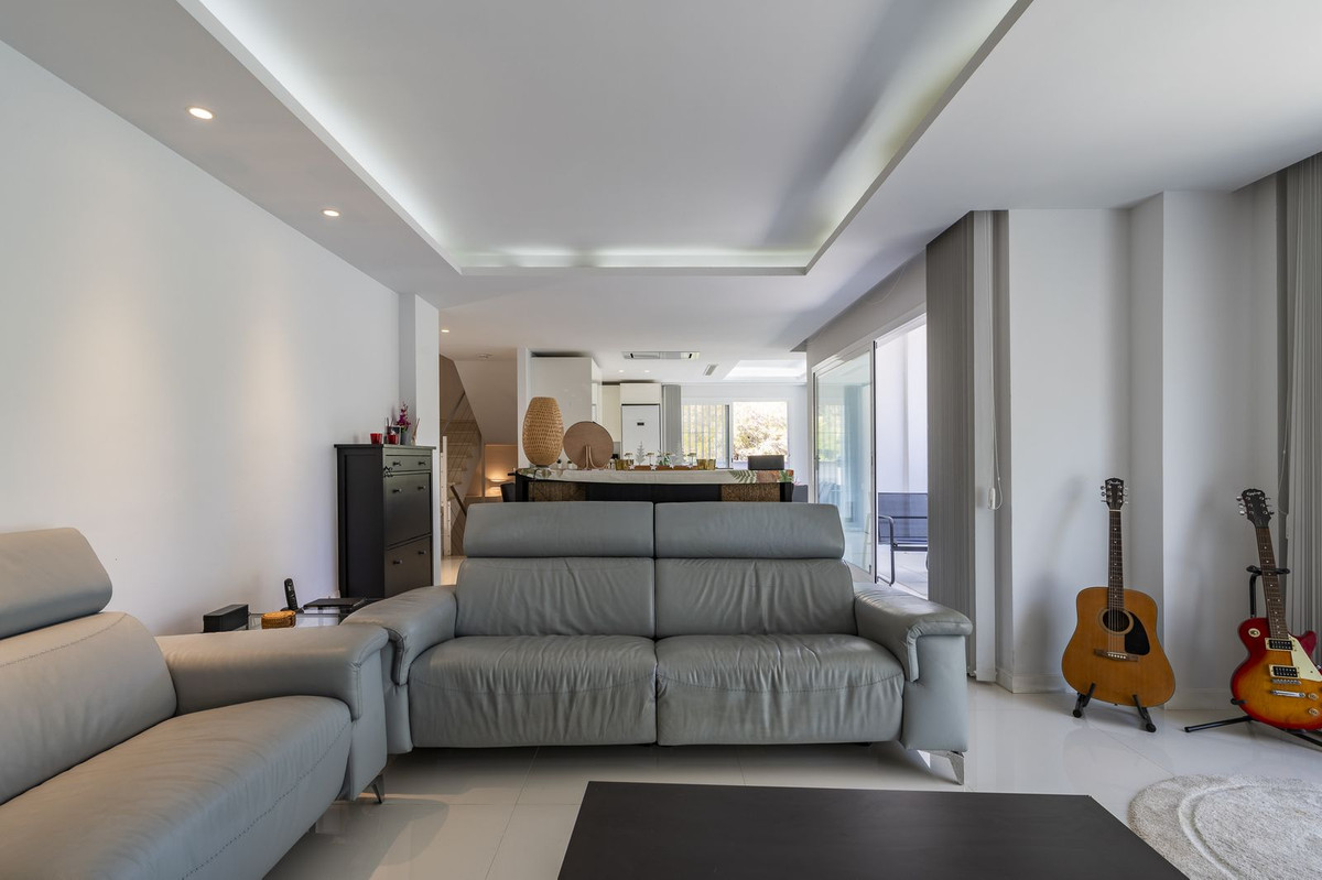 Exclusieve villa met privézwembad en onafhankelijk appartement in Torremuelle, Benalmádena in Benalmadena - foto 19